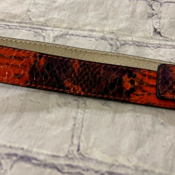 NINE WEST RED/BLACK SKIN PRINT COVERED BUCKLE BELT LEATHER LINING WOMENS XL - Picture 10 of 12